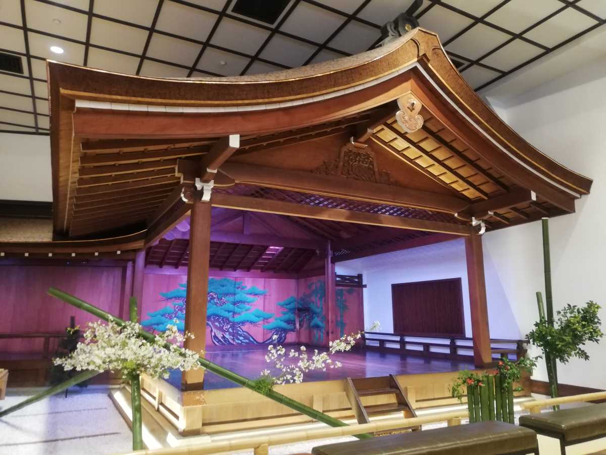 山本能楽堂 能舞台