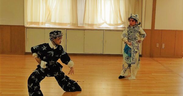 中国伝統芸能「京劇」の日本での振興活動と福祉支援