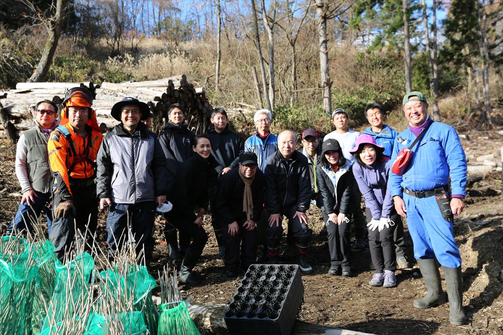 晩秋の盛岡　漆の森づくりの一日