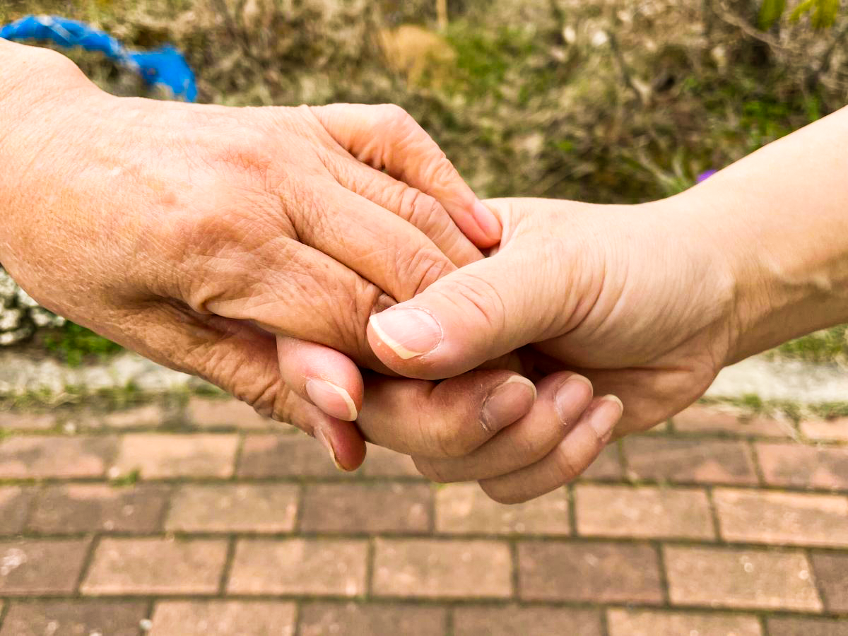 届けたい！笑顔と安心を。病気や障害を抱えながら暮らす人々へ